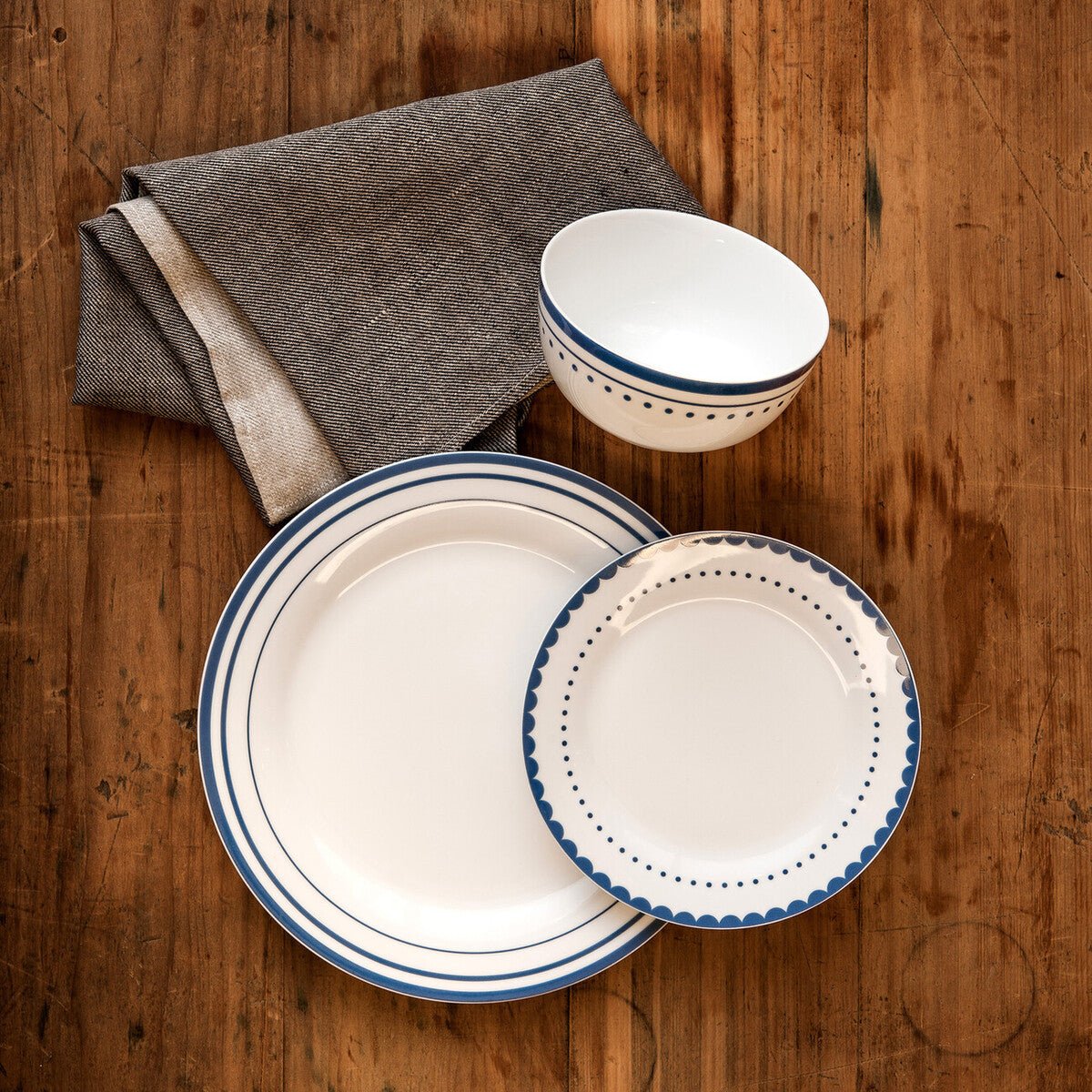 Avie Saturn 12 Piece Blue Dinner Set - Joe’s Haven