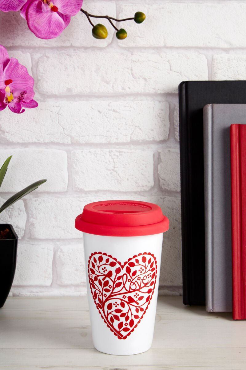 Taza Heart Design Ceramic Travel Mug with Silicone Lid - Joe’s Haven