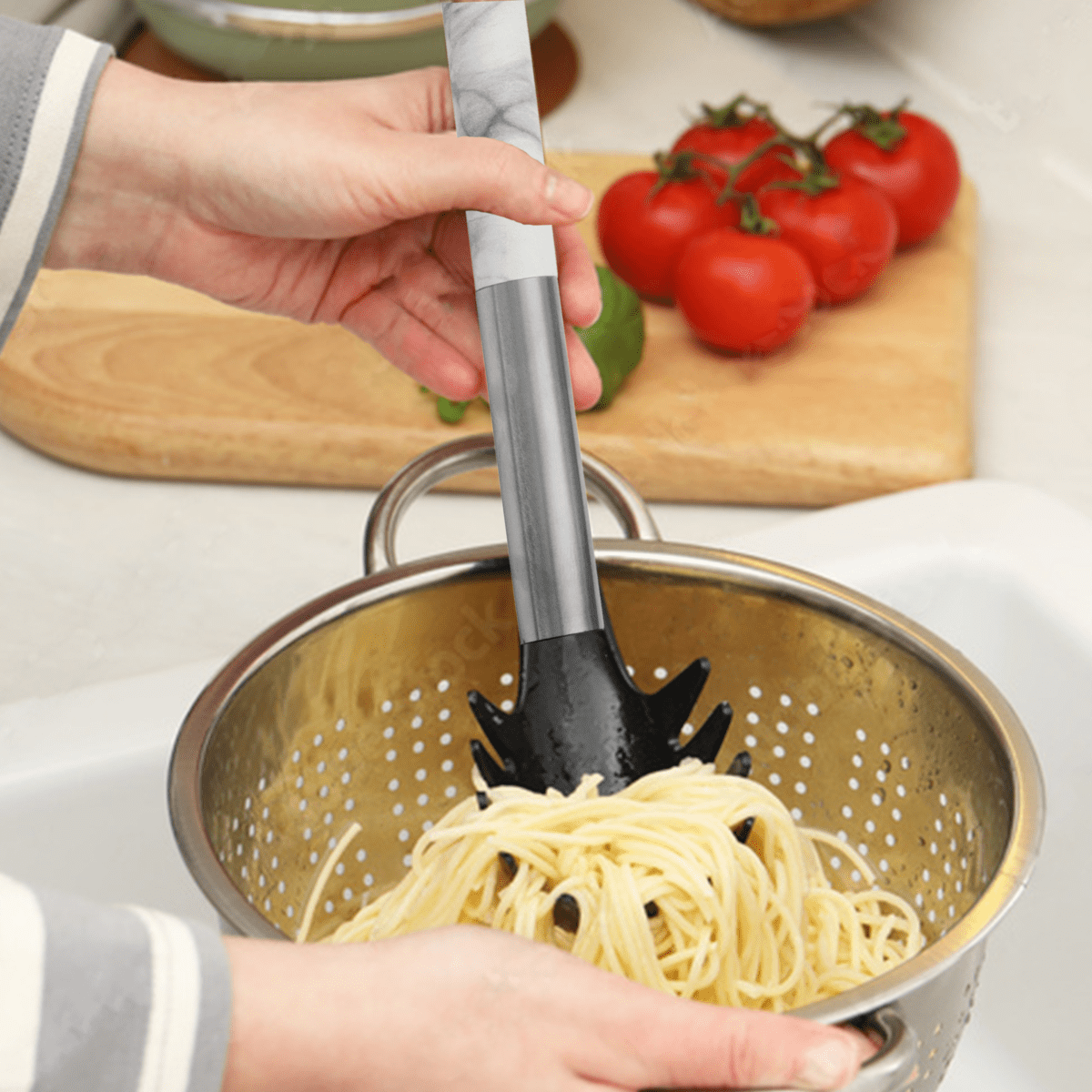 Tyri Six Piece Kitchen Utensil Set - Joe’s Haven
