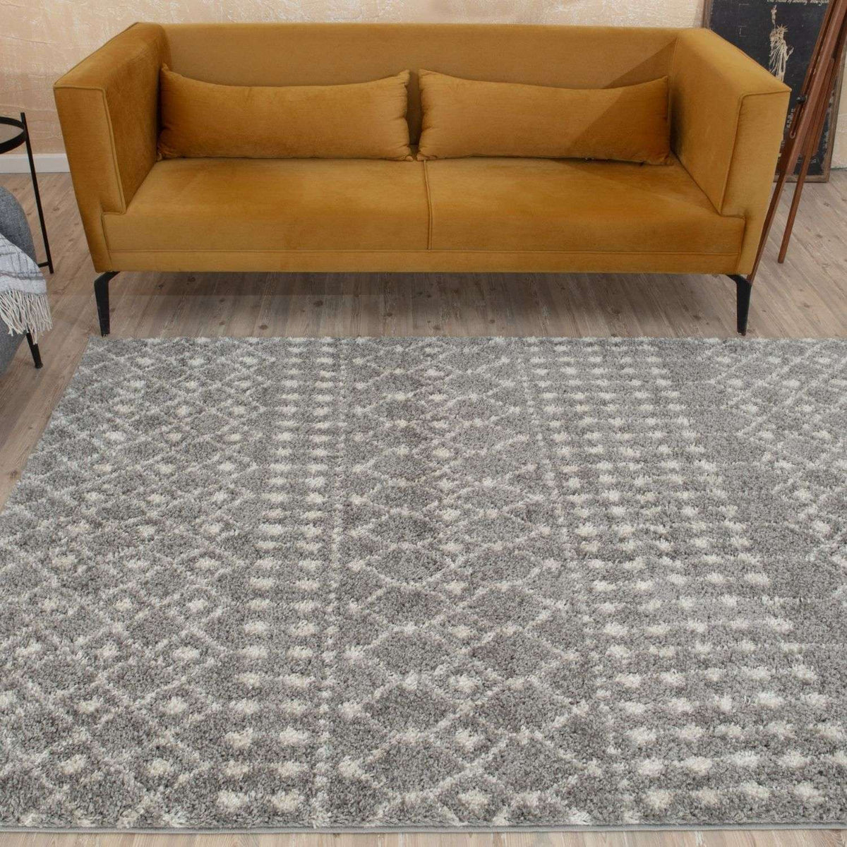 Moroccan Grey Shaggy Rug | 1010 - Joe’s Haven