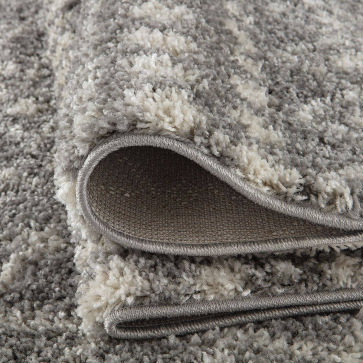 Moroccan Grey Shaggy Rug | 1010 - Joe’s Haven