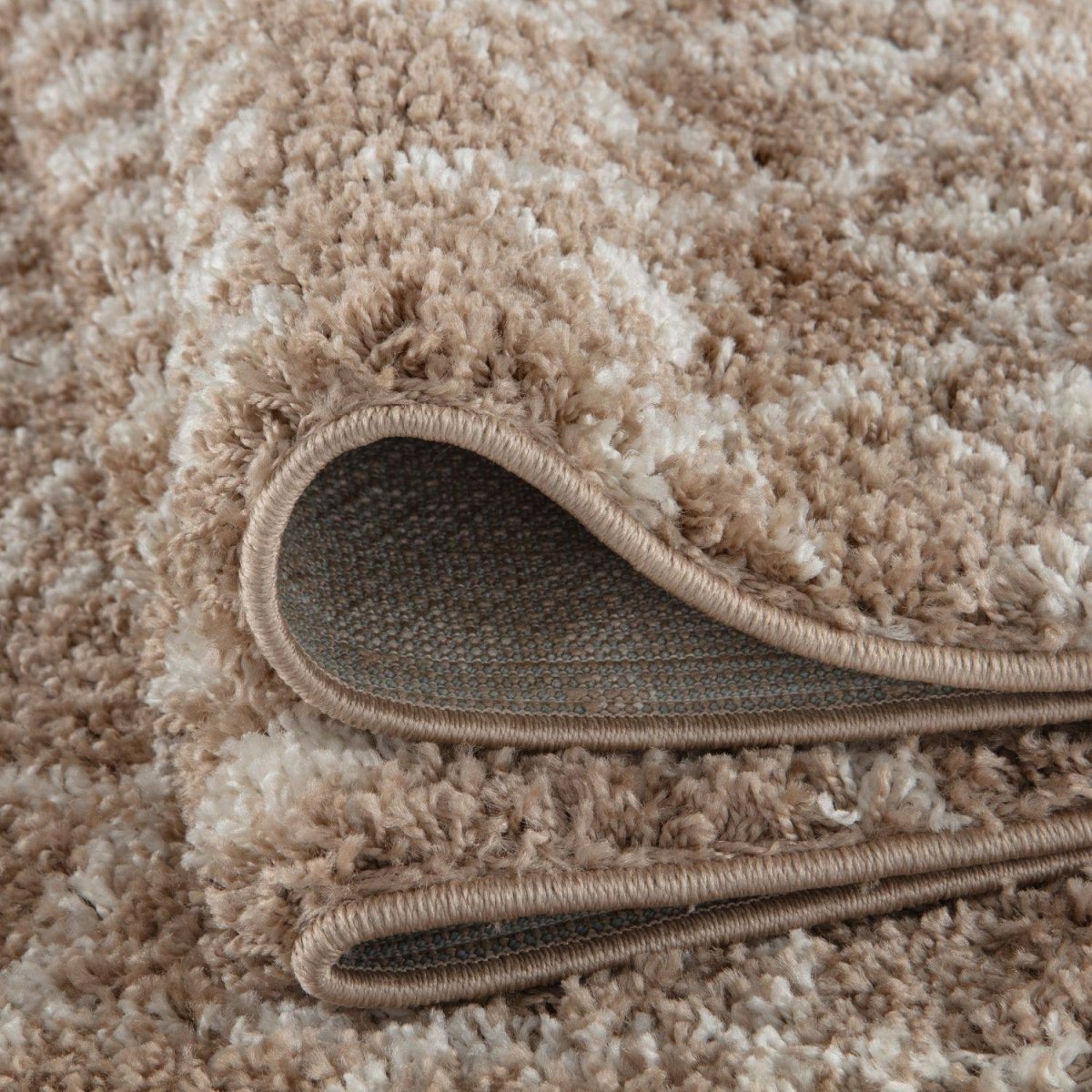 Moroccan Beige Shaggy Rug | 1020 - Joe’s Haven
