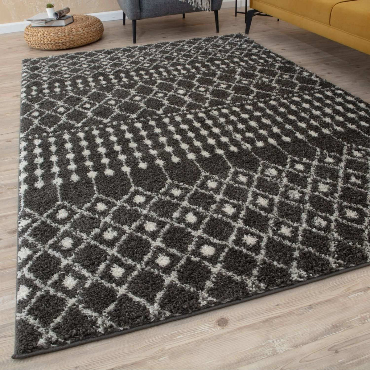 Moroccan Dark Grey Shaggy Rug | 1040 - Joe’s Haven