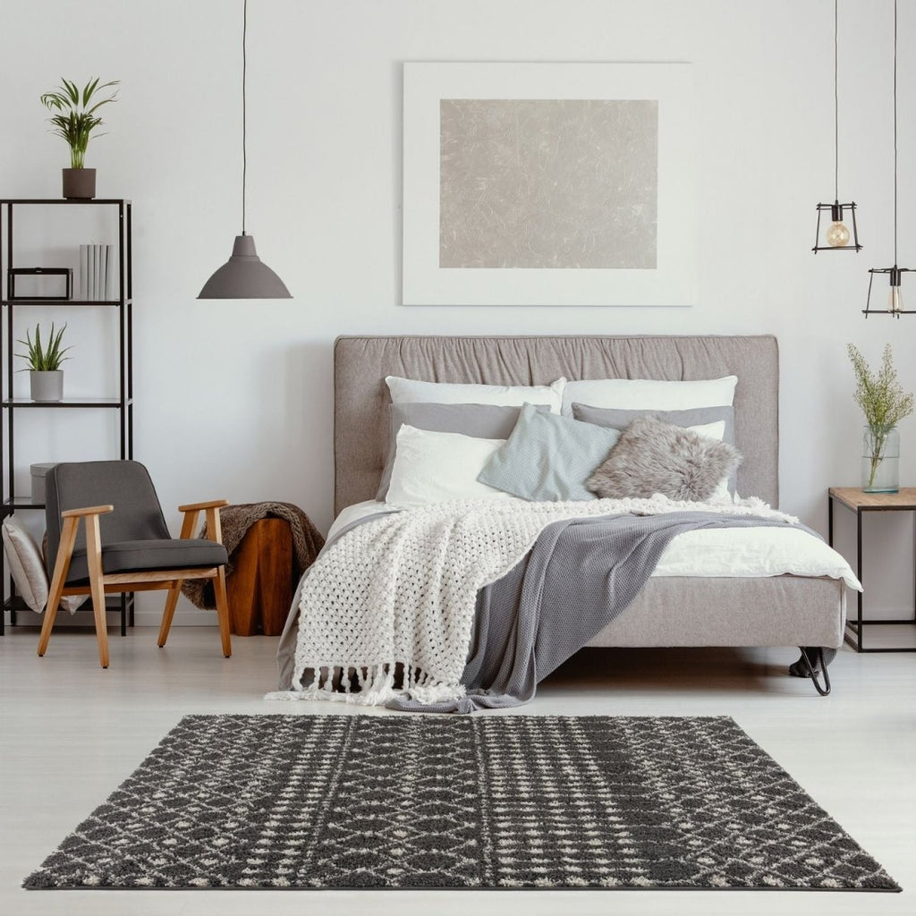 Moroccan Dark Grey Shaggy Rug | 1040 - Joe’s Haven