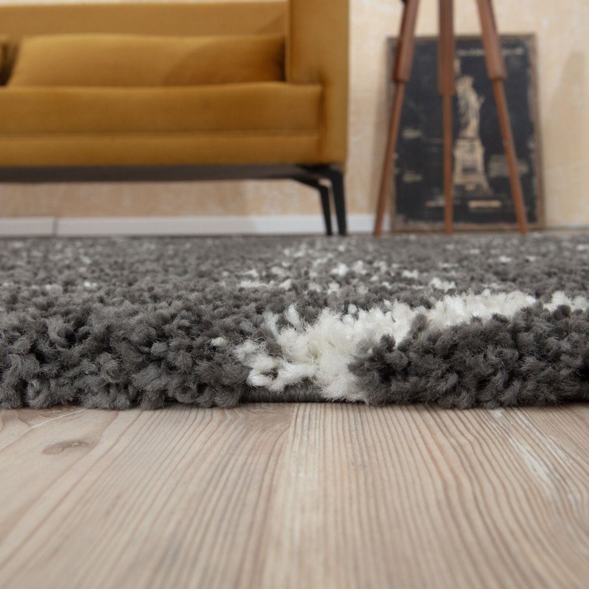 Moroccan Dark Grey Shaggy Rug | 1040 - Joe’s Haven