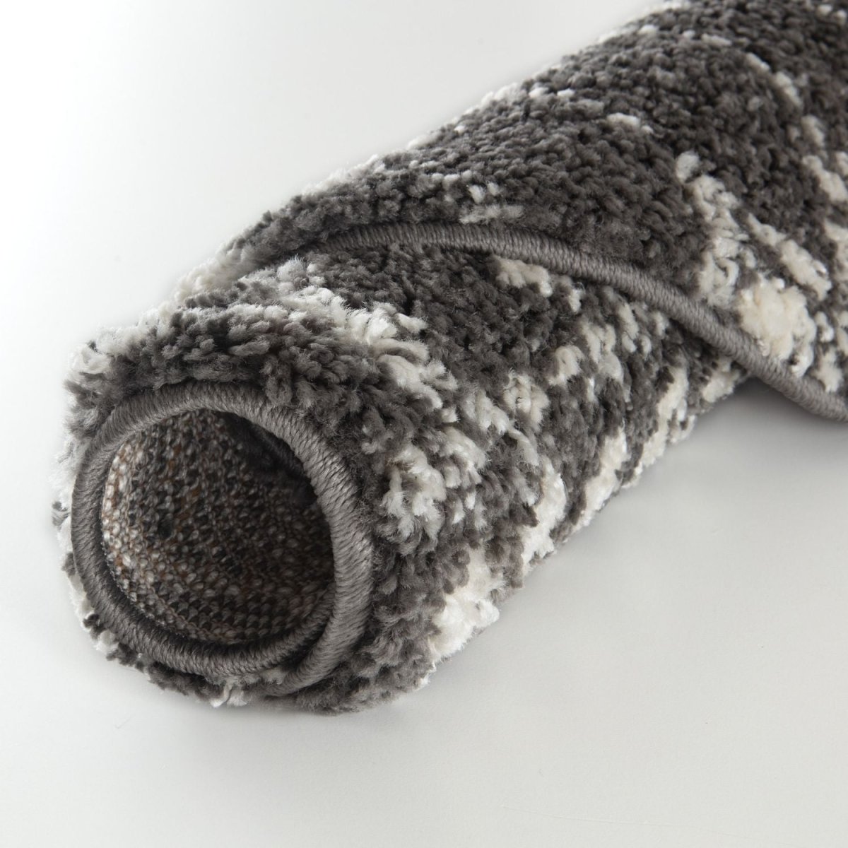 Moroccan Dark Grey Shaggy Rug | 1040 - Joe’s Haven