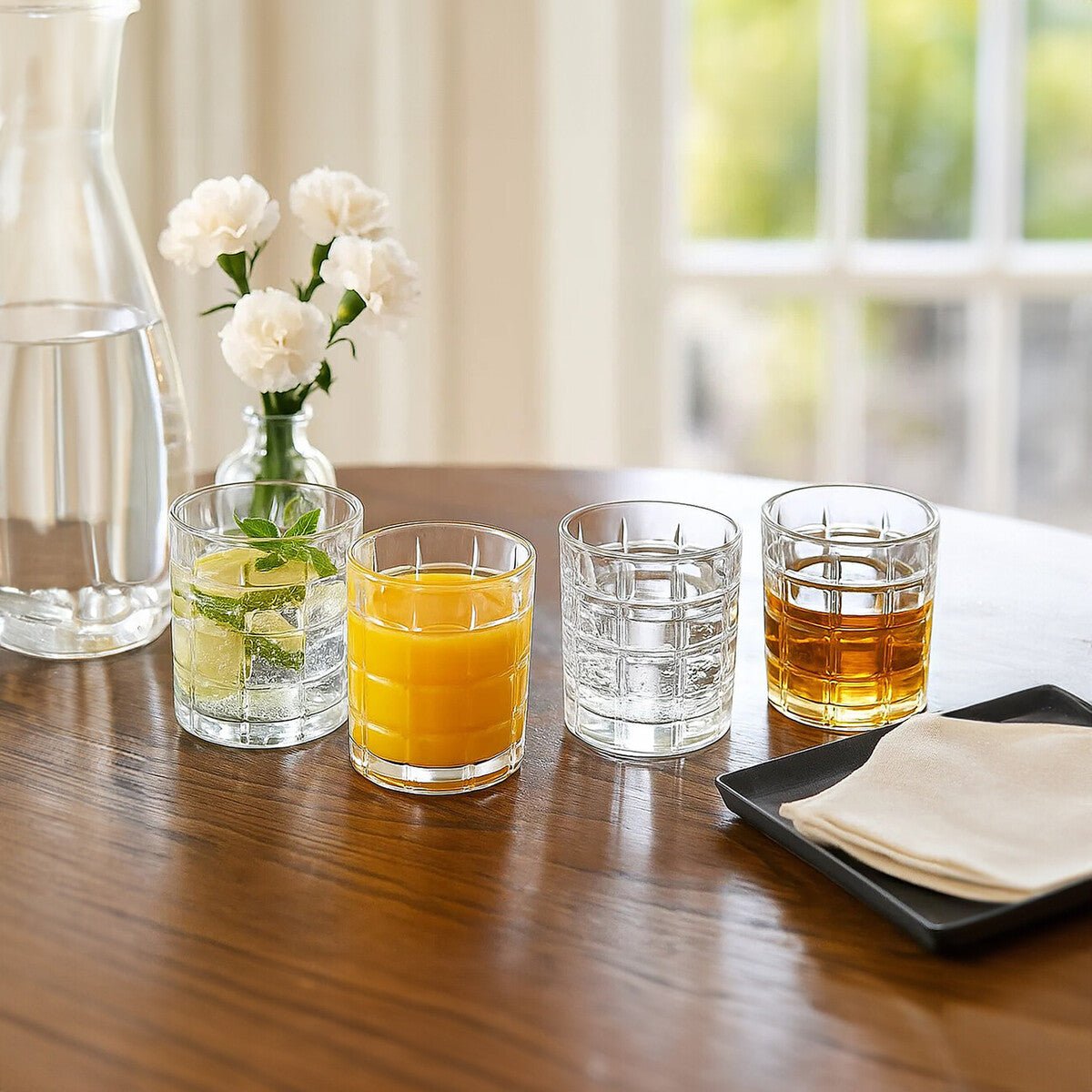 Auclair Set Of Four Check Glass Tumblers - Joe’s Haven