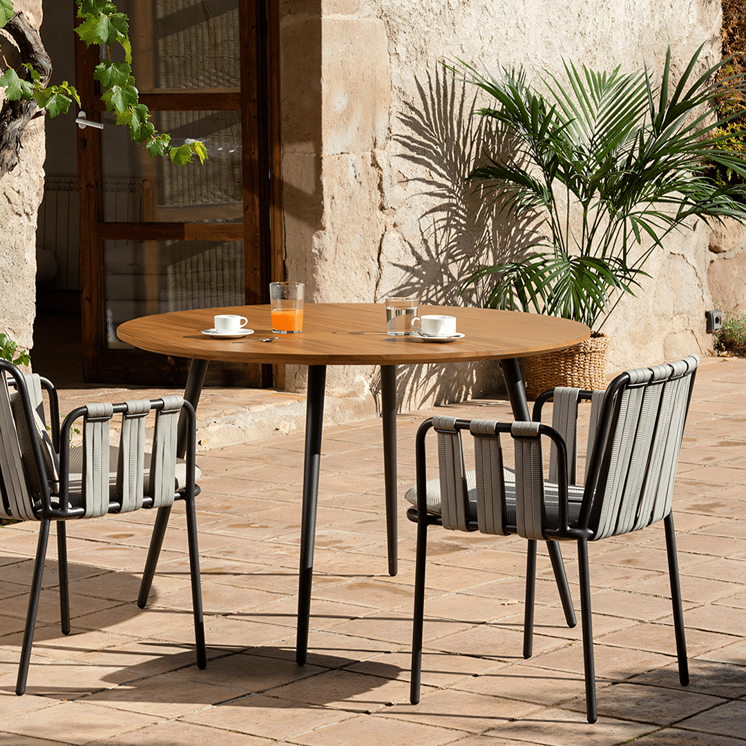 Artemis Outdoor Round Dining Table Set, For Patio Garden - Joe’s Haven