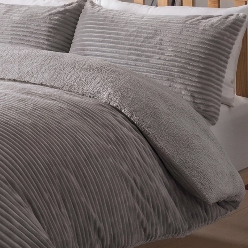 OLIVIA ROCCO Ribbed Fleece Reversible Teddy Duvet Set OEKO-TEX Certified Multiple Sizes - Joe’s Haven