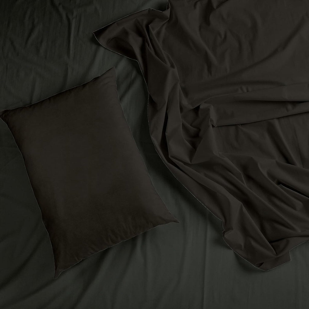 OLIVIA ROCCO Fitted Sheets Plain Dye Super Soft Easy Care Bed Linen Sets Easy-Care Hotel-Quality Comfort - Joe’s Haven