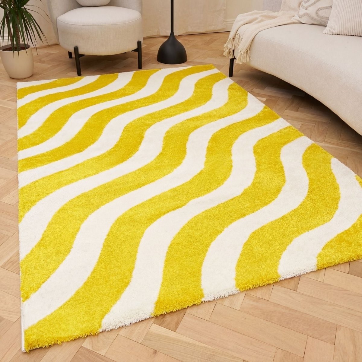 Joli Wave Yellow & White Rug - Joe’s Haven