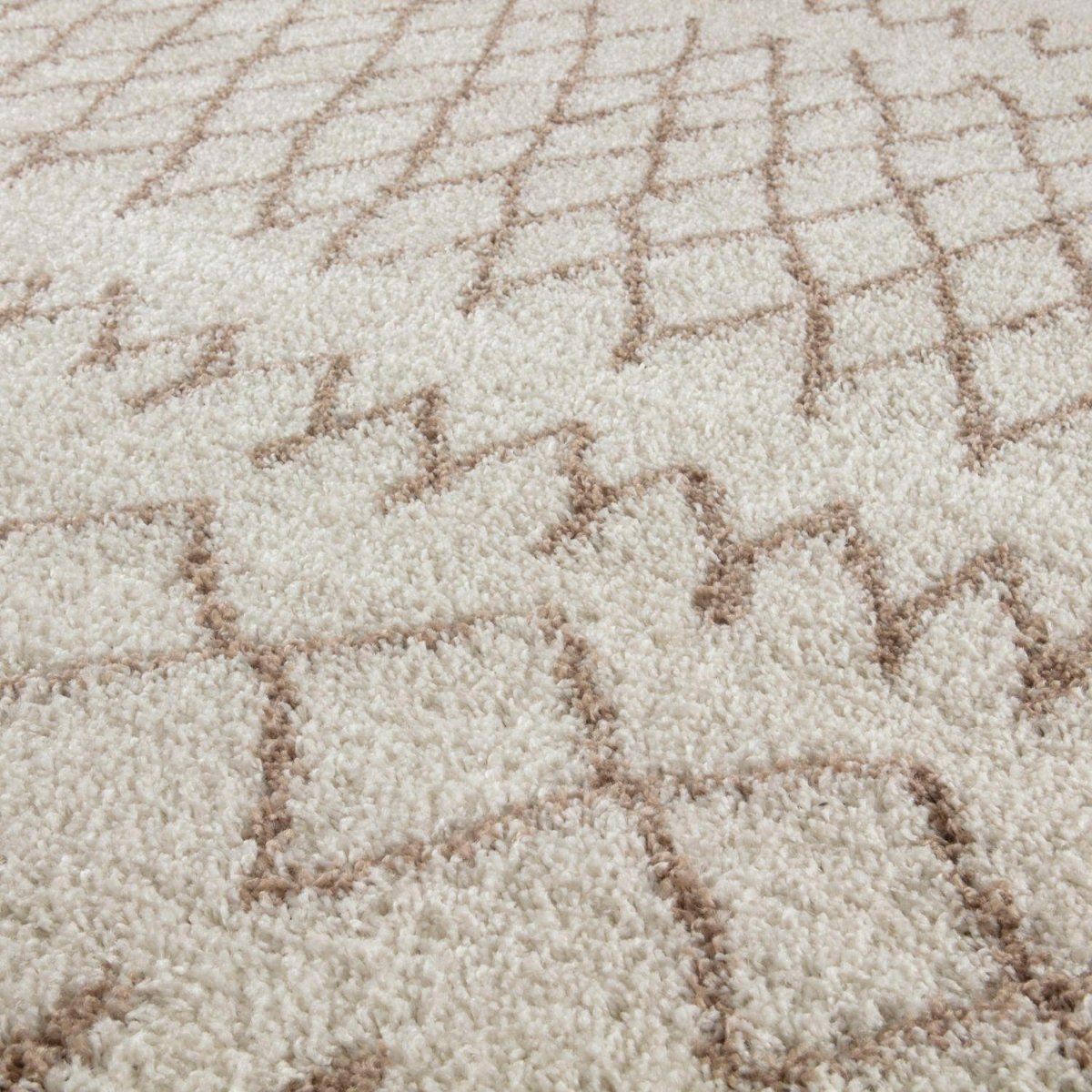 Moroccan Ivory Beige Shaggy Rug | 930 - Joe’s Haven