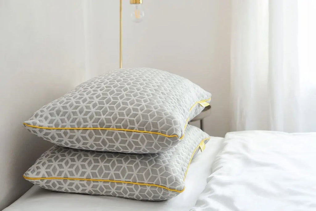 Brightr® Luna Pillow & Copper Pillow Protector Bundle - Joe’s Haven