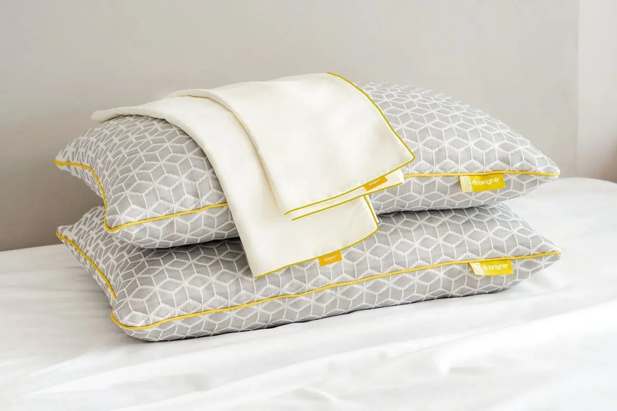 Brightr® Luna Pillow & Copper Pillow Protector Bundle - Joe’s Haven