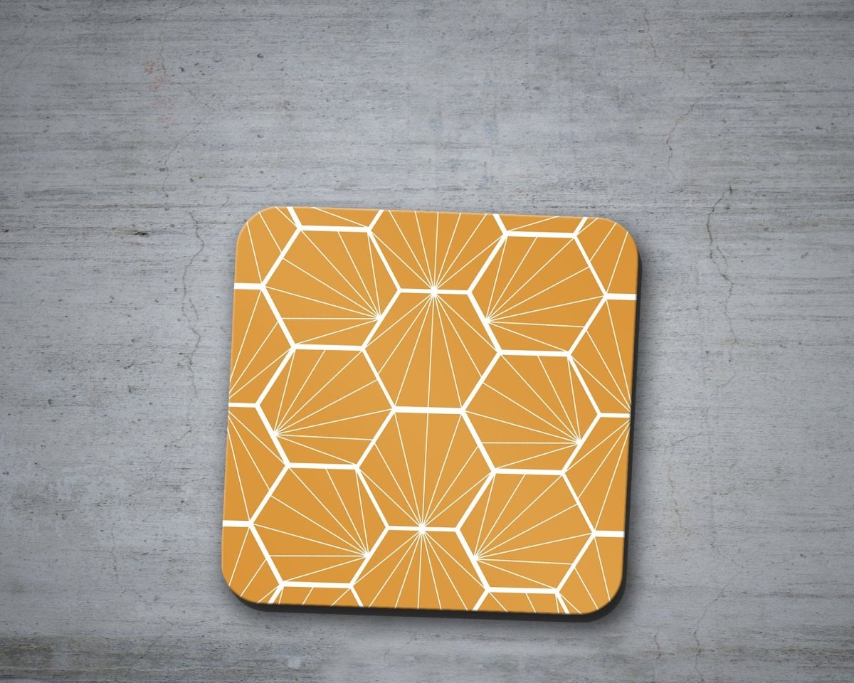 Butter Yellow Geometric Hexagons Placemats, Set of 4 or Set of 6 - Joe’s Haven