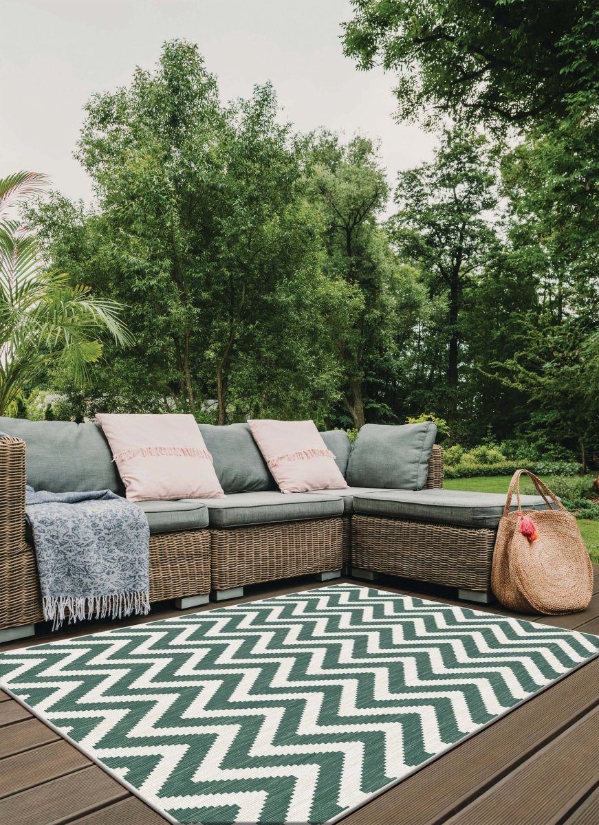 Duo Weave Outdoor Rug Chevron - Joe’s Haven
