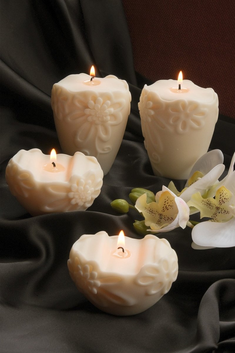 Flower Pillar Candle Duo - Joe’s Haven