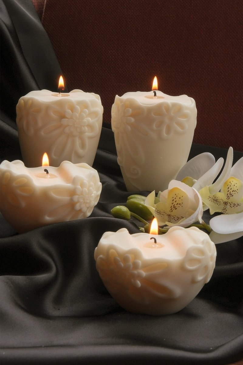 Flower Pillar Candle Duo - Joe’s Haven