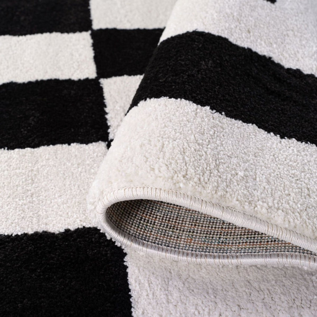 Joli Geometric Black & White Rug - Joe’s Haven