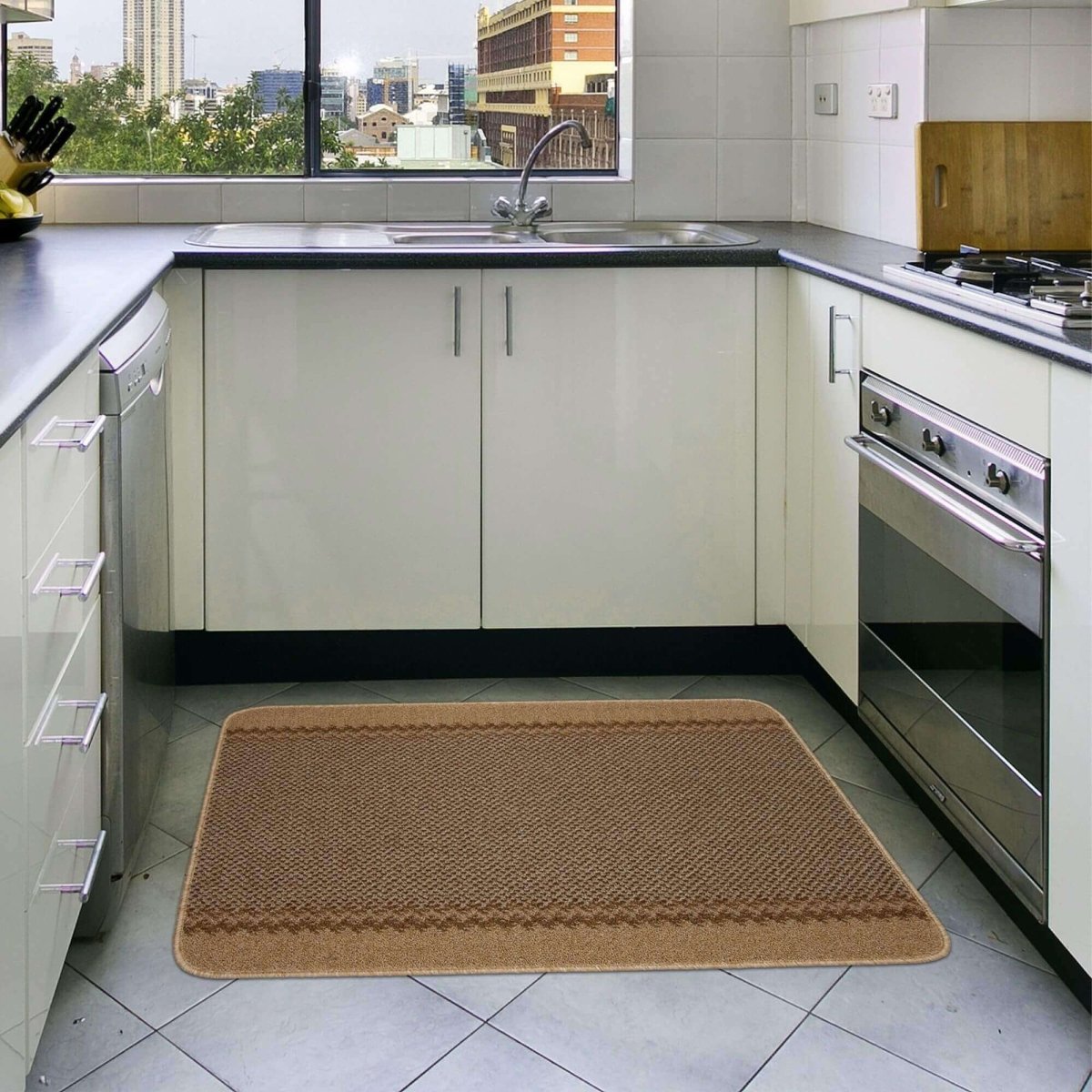 Washable Bordered Beige Rug | 116B - Joe’s Haven