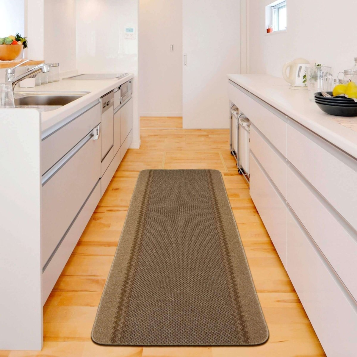 Washable Bordered Beige Rug | 116B - Joe’s Haven