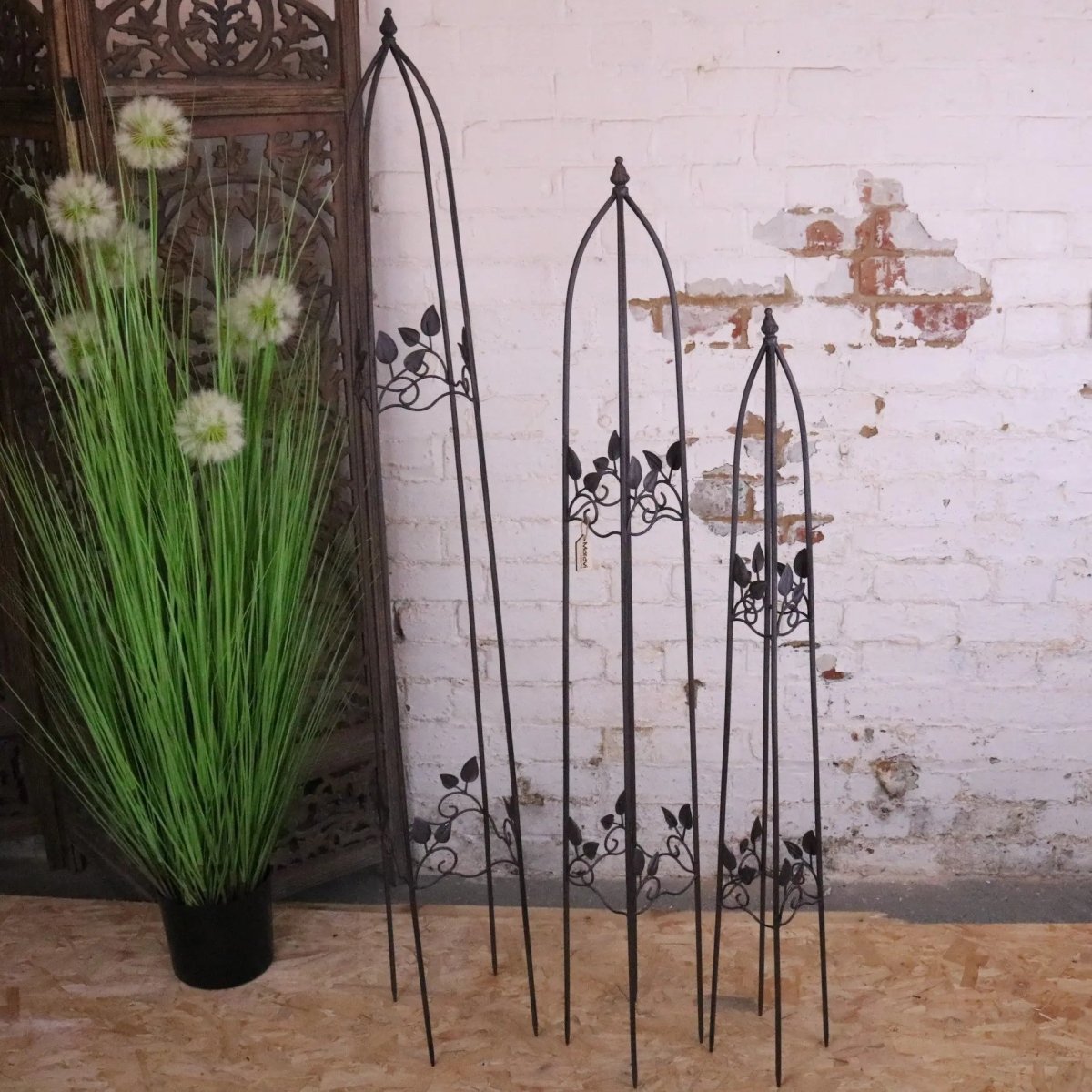 Metal Garden Obelisks Set of 3 - Joe’s Haven
