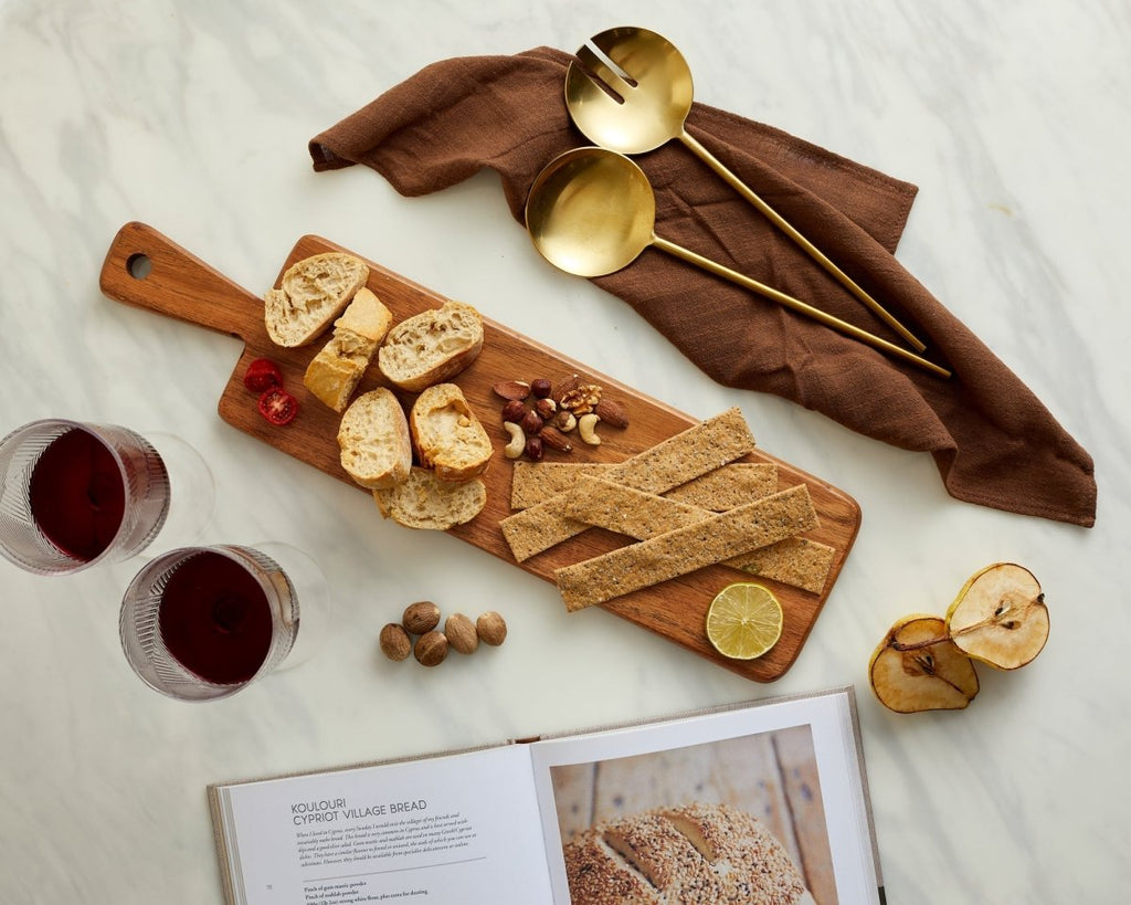 Malli Wood Serving Board with Handle - Joe’s Haven