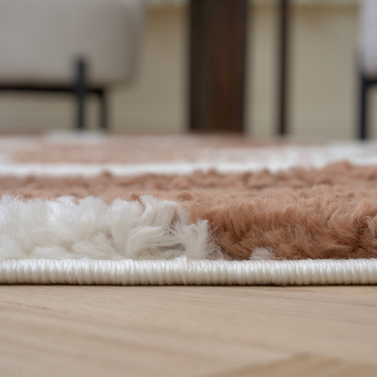 Moodi Shaggy Terra Froth Rug - Joe’s Haven