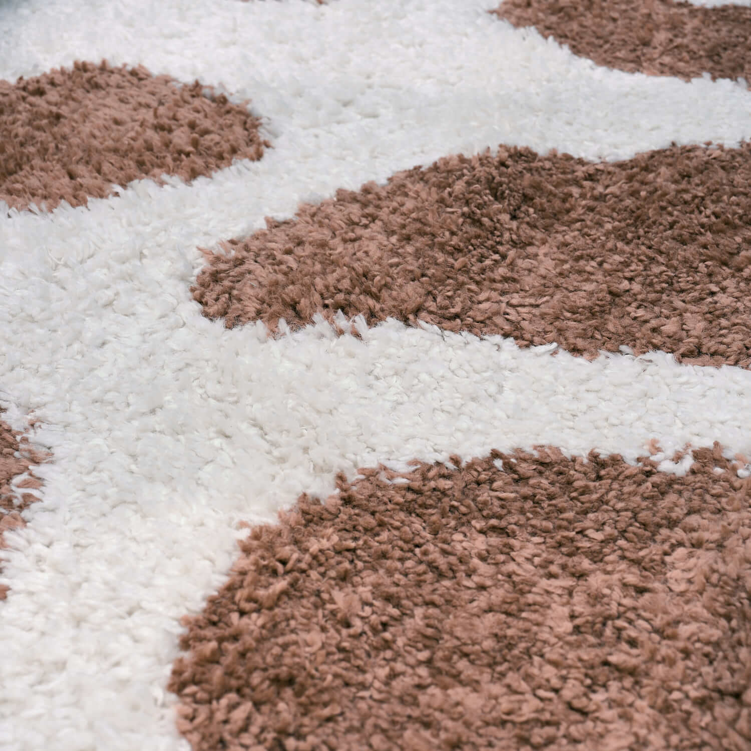 Moodi Shaggy Terra Froth Rug - Joe’s Haven