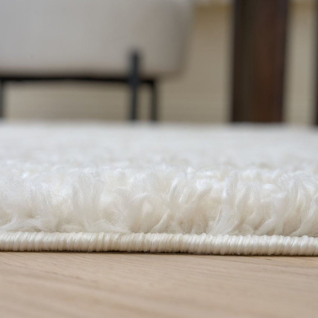 Moodi Shaggy Light Beige Nomari Rug - Joe’s Haven
