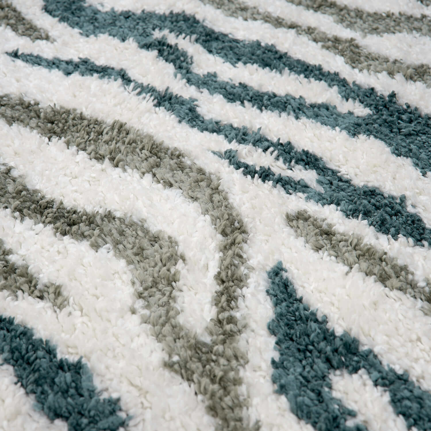 Moodi Shaggy Green Nyra Rug - Joe’s Haven