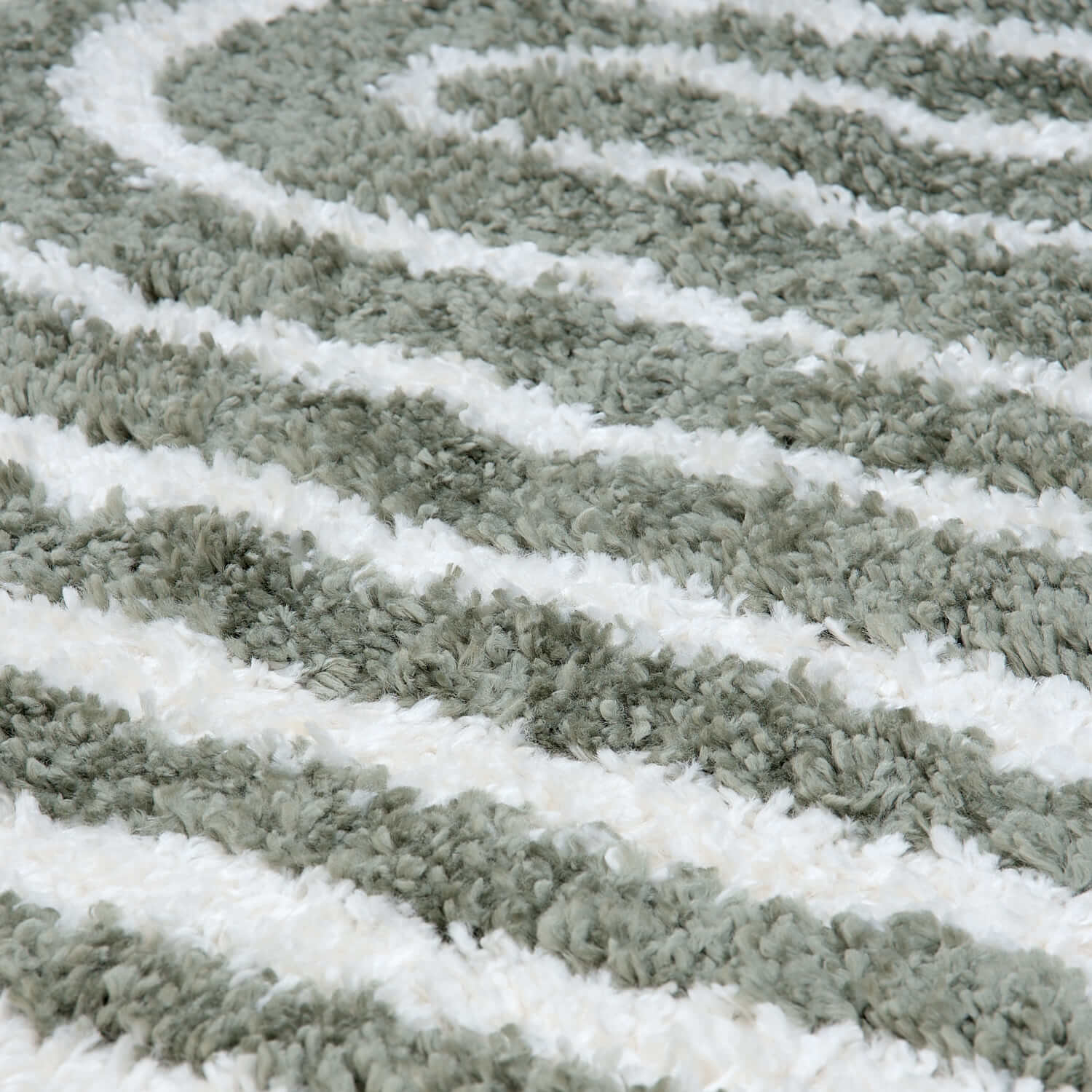 Moodi Shaggy Green Reverie Rug - Joe’s Haven