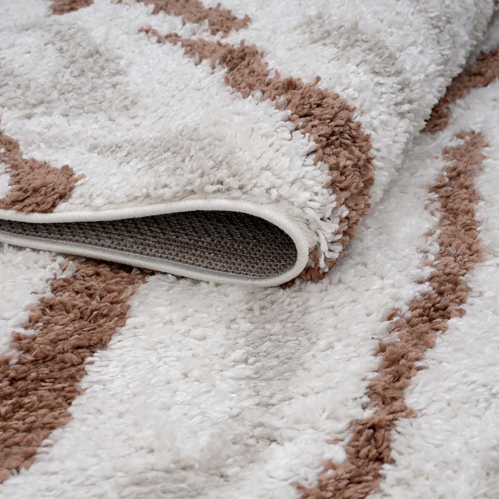 Moodi Shaggy Cream/Terra Savara Rug - Joe’s Haven