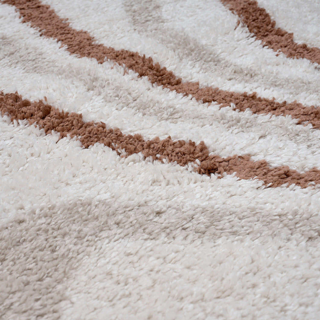Moodi Shaggy Cream/Terra Sunhaze Rug - Joe’s Haven