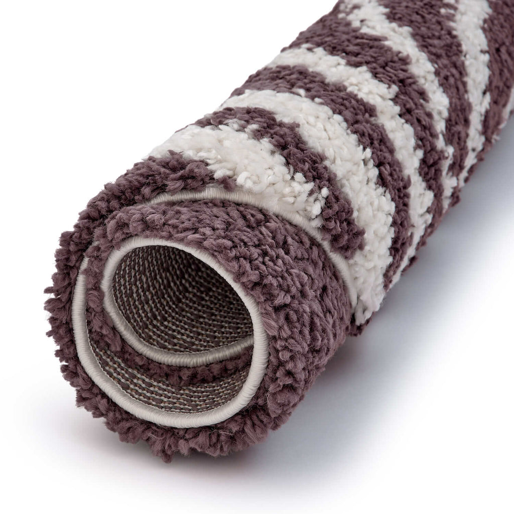 Moodi Shaggy Purple Velvetine Rug - Joe’s Haven
