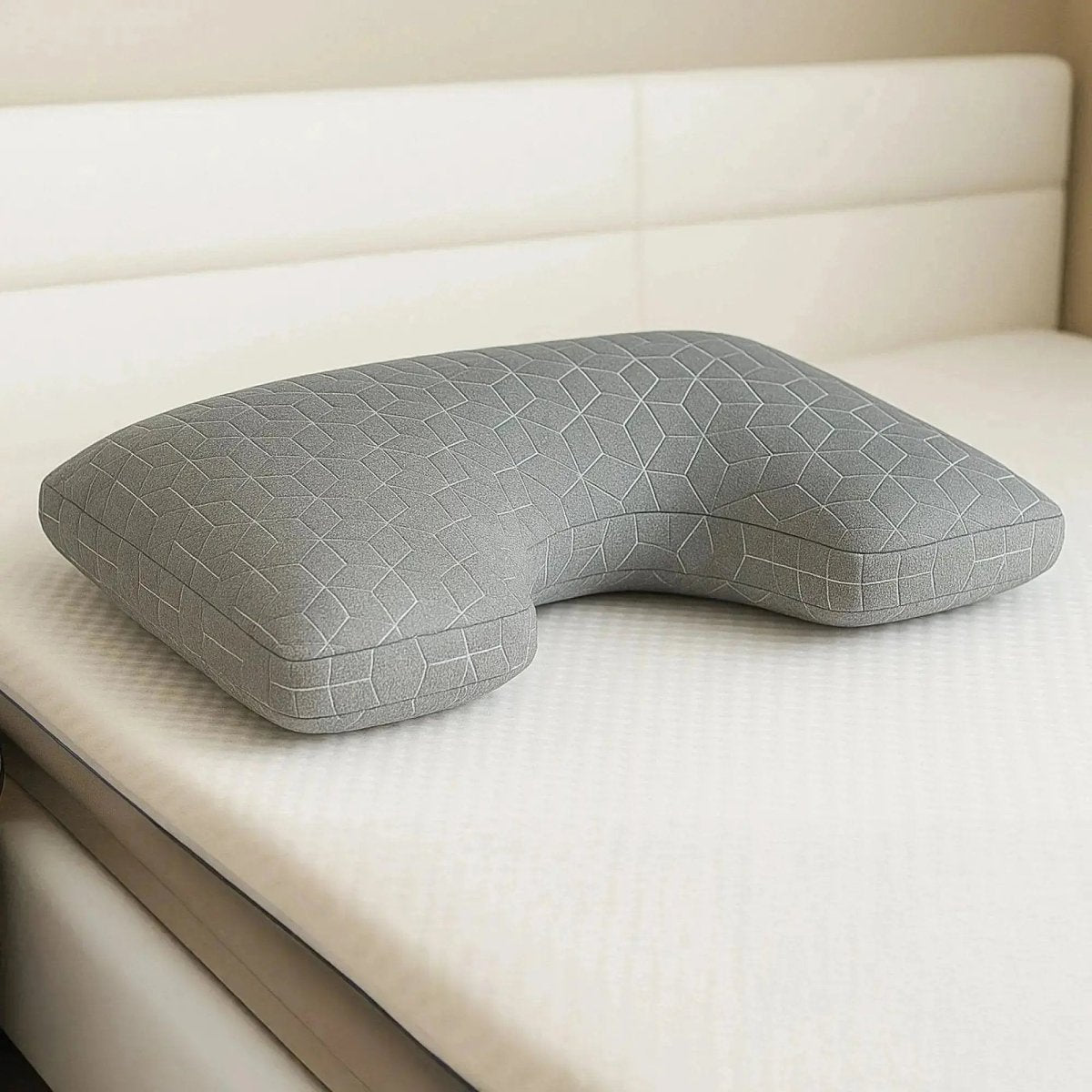 Brightr® MoonHug Adjustable Memory Foam pillow - Joe’s Haven
