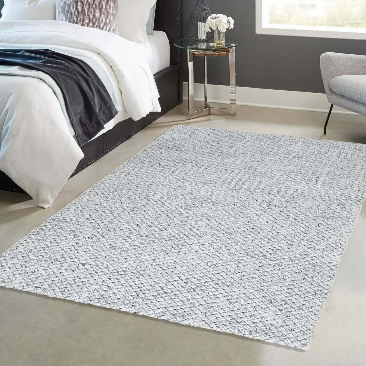Solid Design Recycled Low Pile Eco Rug | Nila - Joe’s Haven