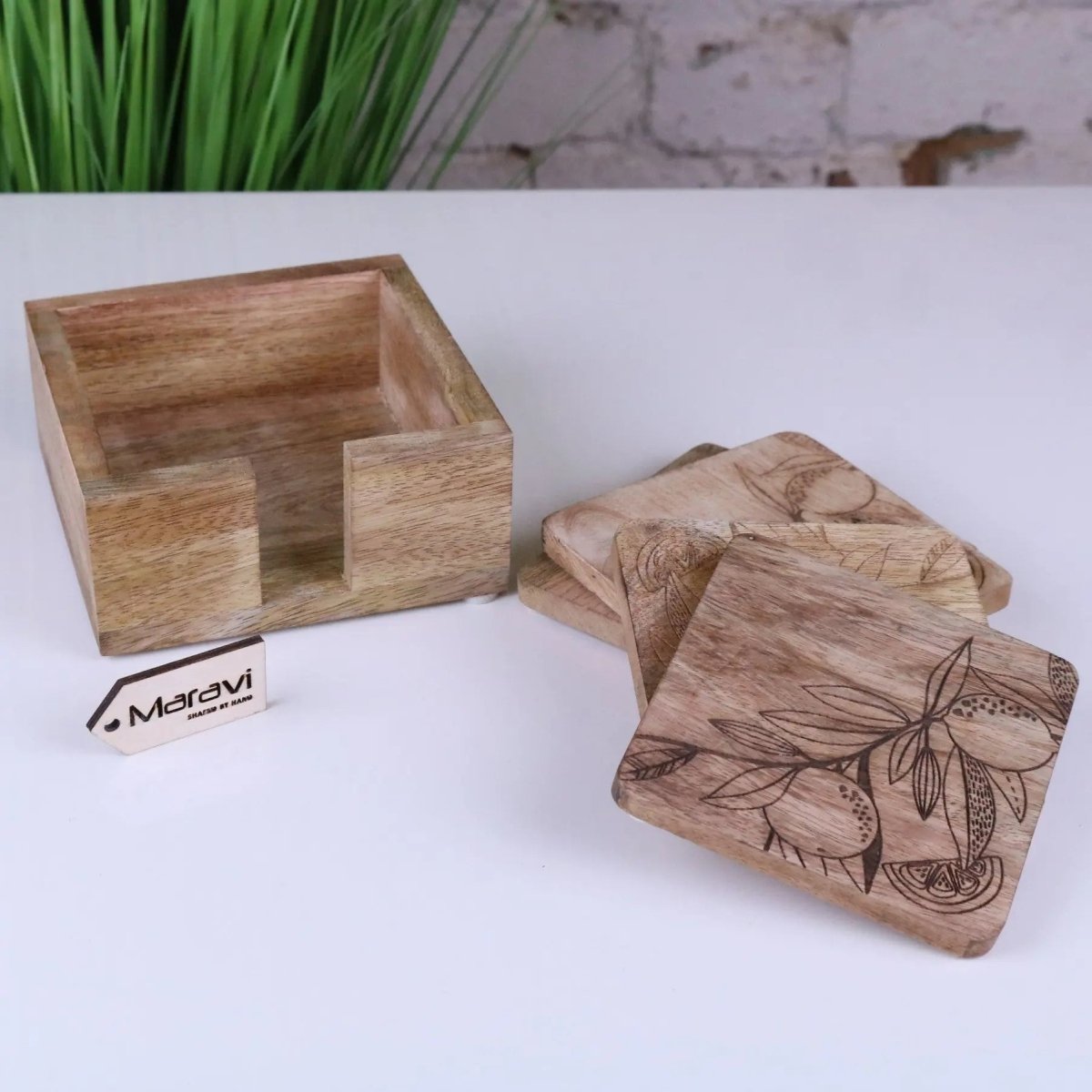 Saitras Mango Wood Coasters Engraved Citrus Design - Joe’s Haven