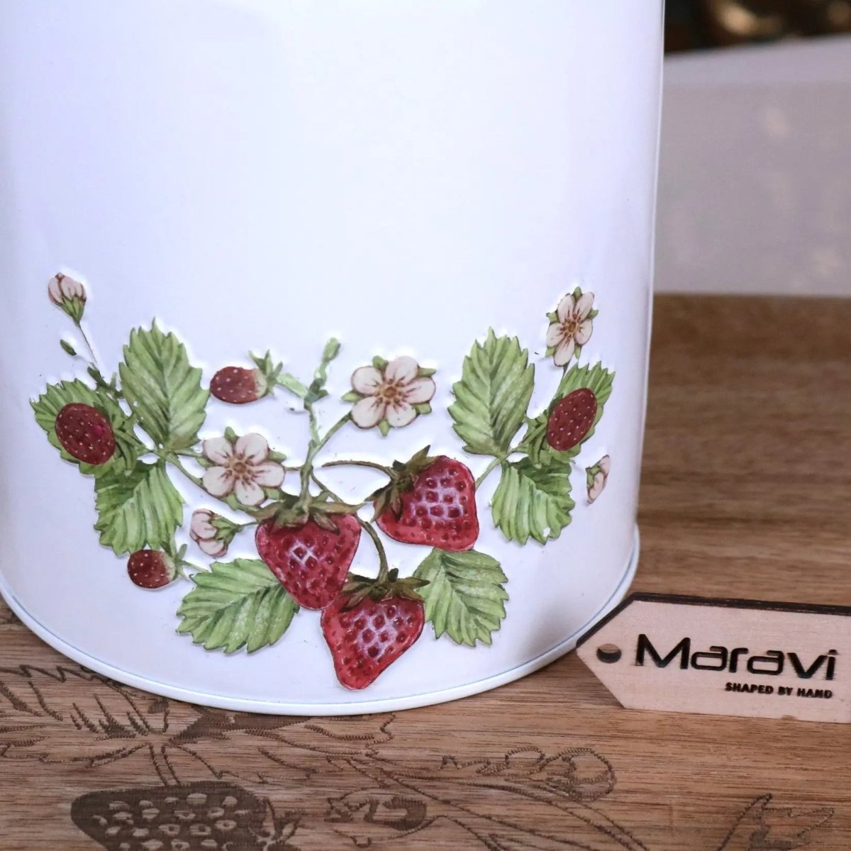 Thaniya Strawberry Field Milk Churn Planter - Joe’s Haven