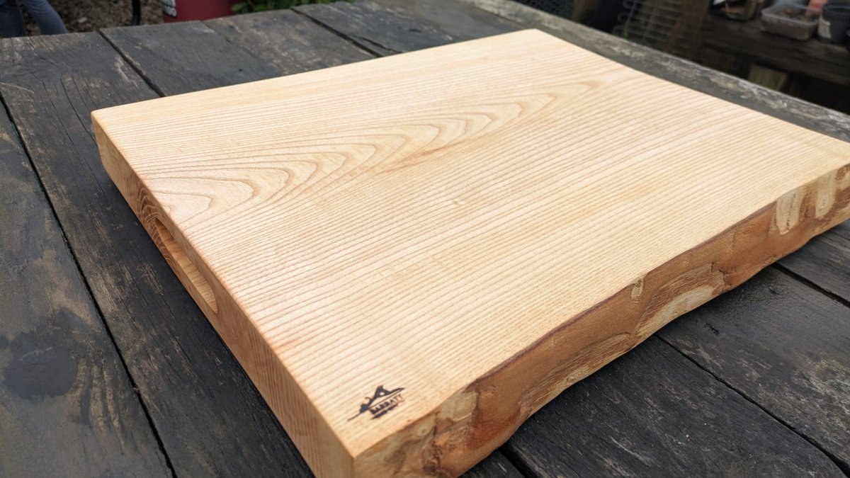 Super thick ash chopping board - Joe’s Haven