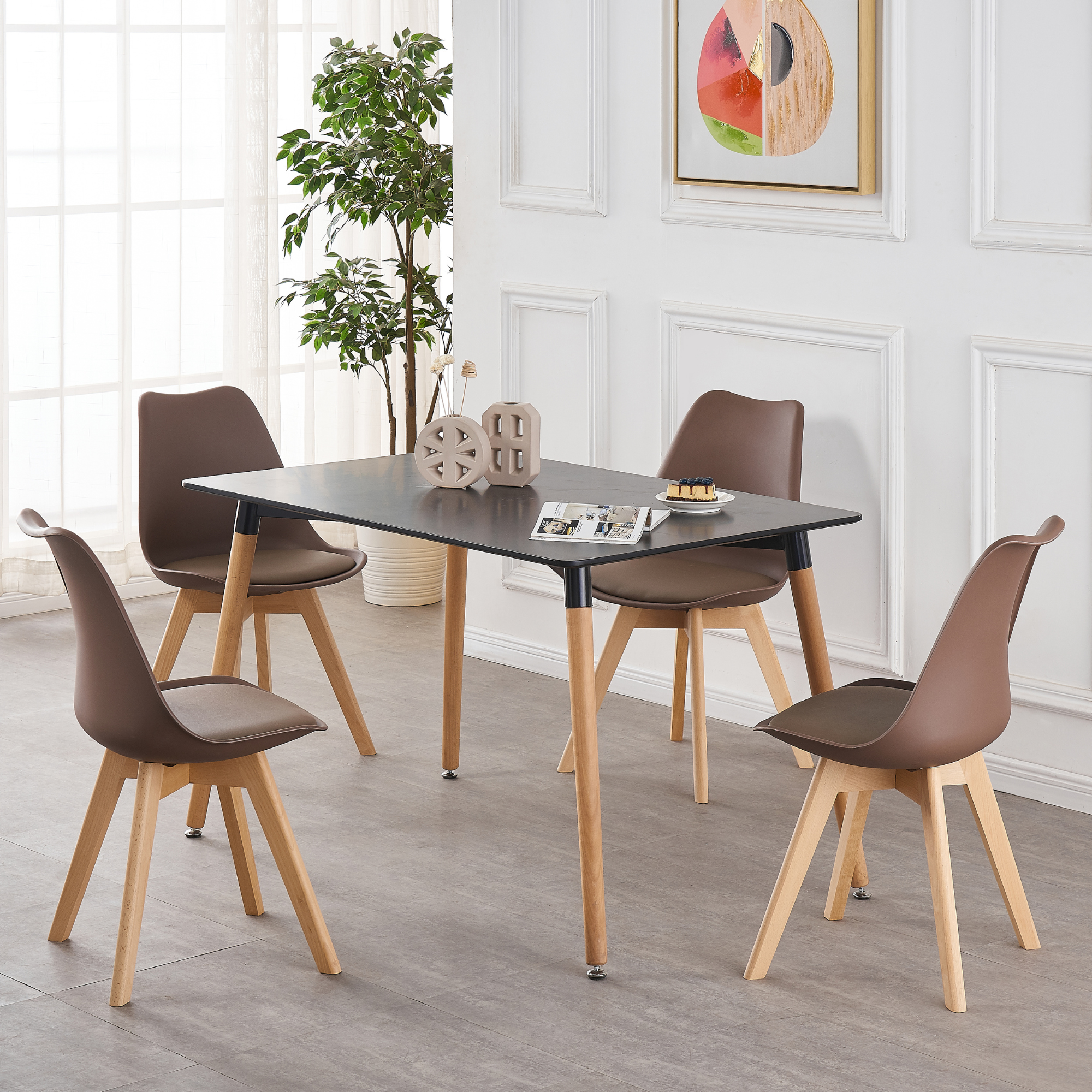 Black Halo Dining Table & Set of 4 Jamie Lorenzo Tulip chairs with Padded Seat