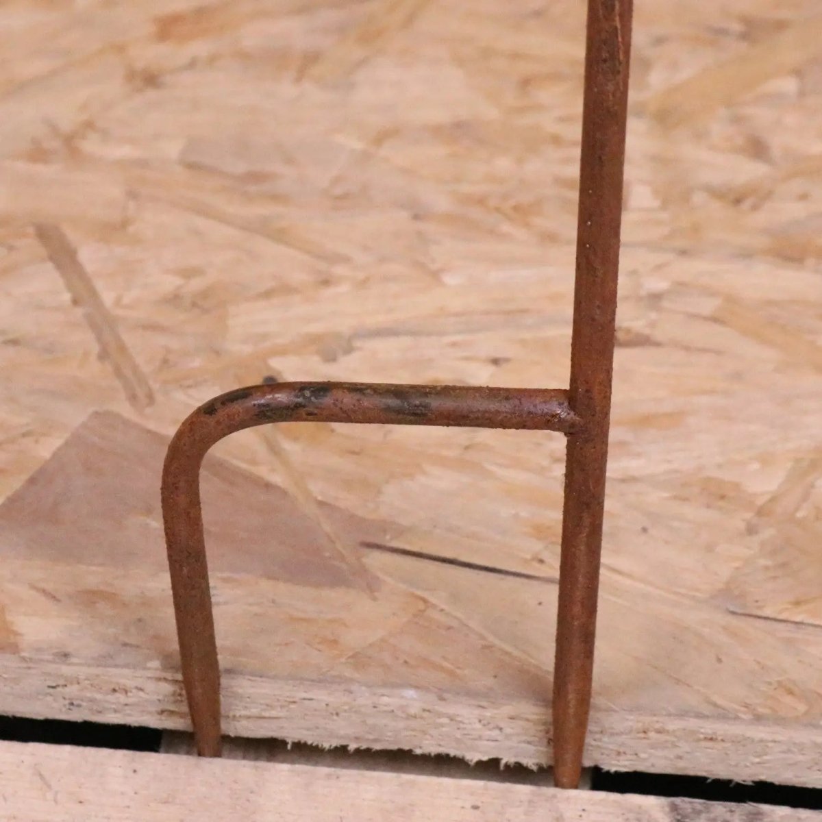 Virala Heart Shape Bird Feeder Rusted Metal Finish - Joe’s Haven