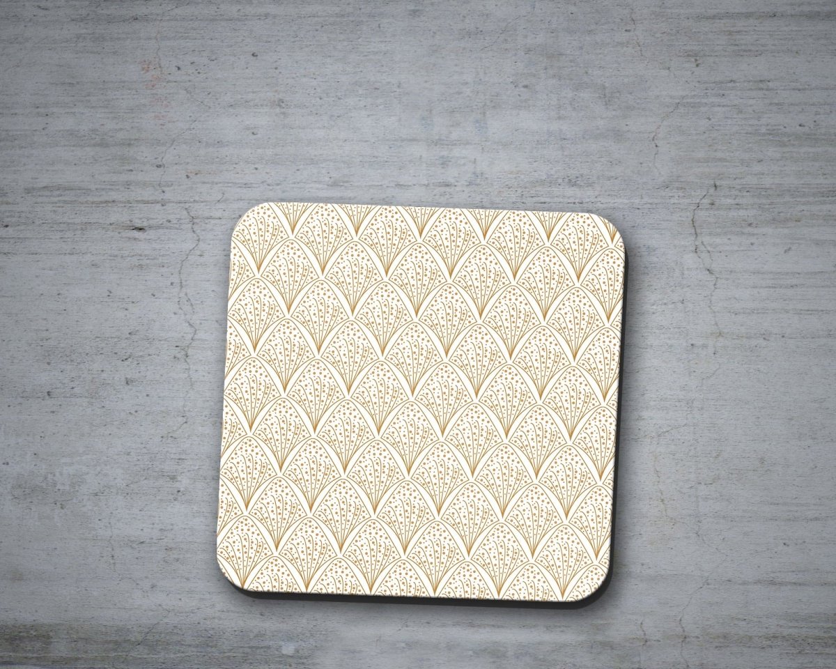 White & Gold Retro Geometric Placemats, Set of 4 or Set of 6 - Joe’s Haven