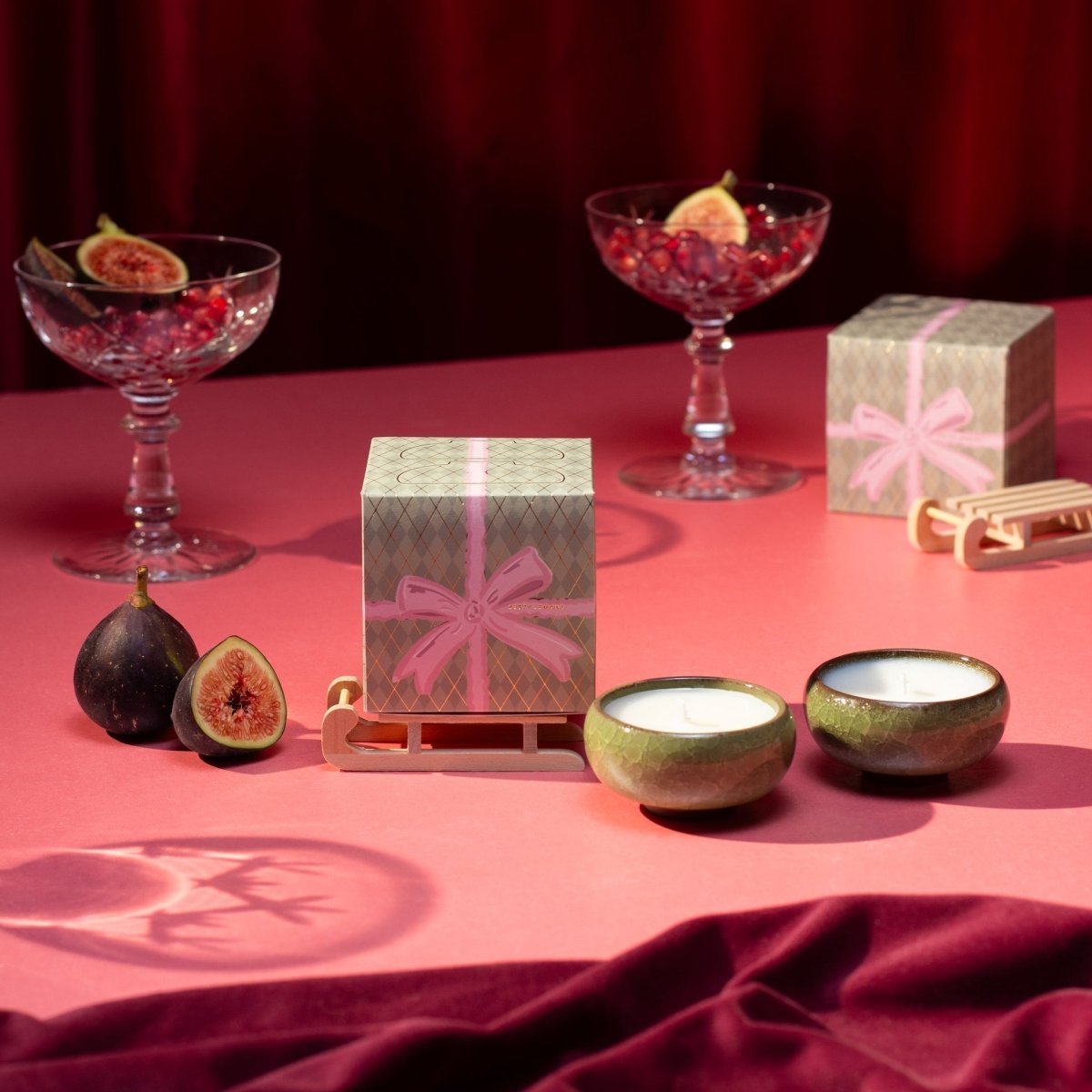 Sparkle Season: Christmas Bow Tea Lights (Box of 2) - Myrrh & Tonka - Joe’s Haven