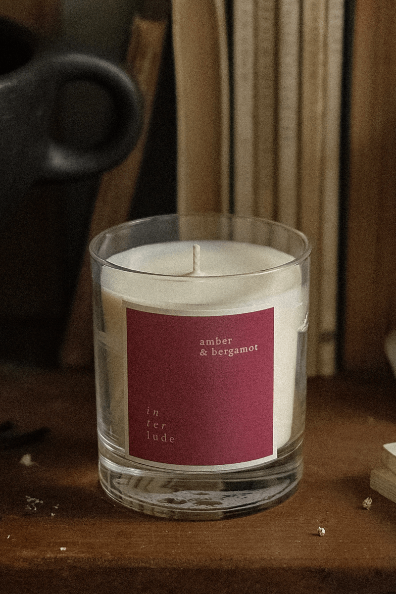 Amber & Bergamot Scented Candle - Joe’s Haven