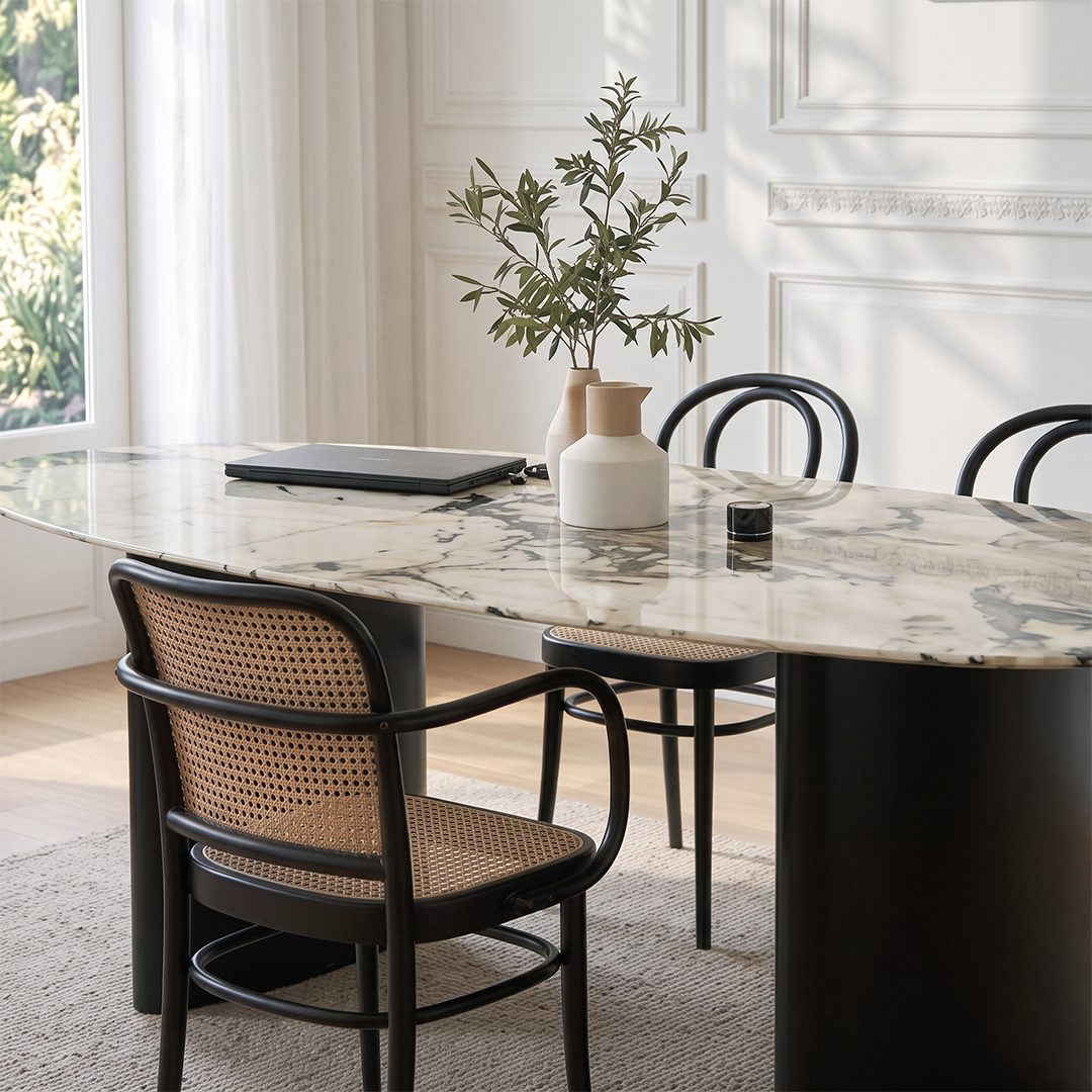 Tambo Oval Dining Table, Pebble Shape, Sintered Stone - Joe’s Haven
