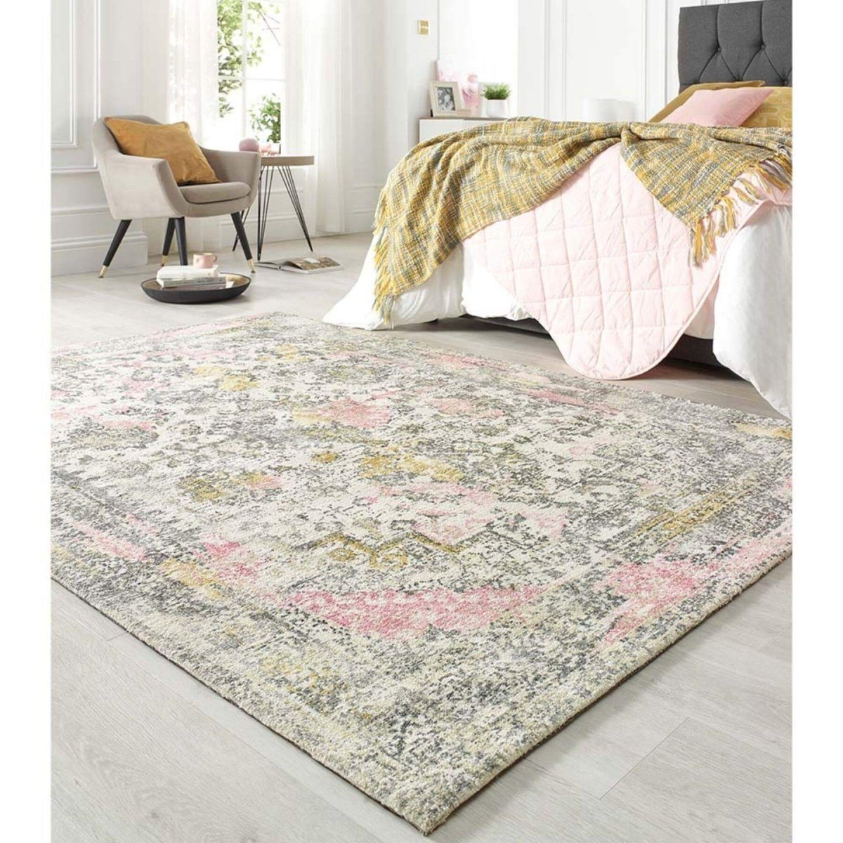 Vogue Vintage Pink Rug - Joe’s Haven