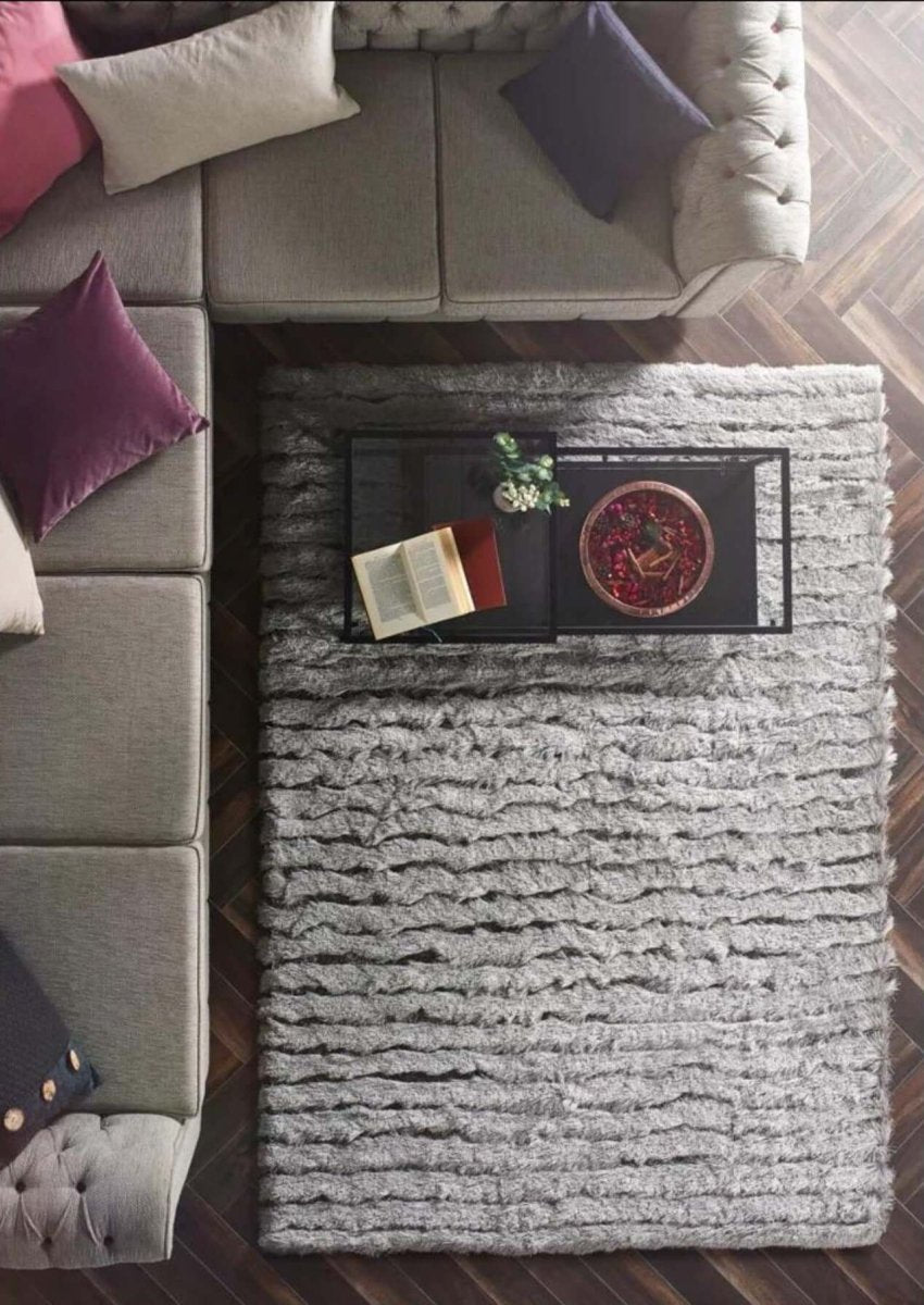 Carved Glamour Silver Grey Shaggy Rug - Joe’s Haven