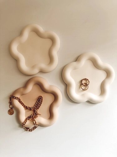 Flower shaped Tray Coasters - Joe’s Haven