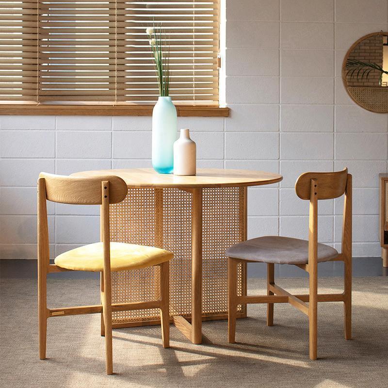 Bruce Rattan Dining Table, Light Oak, Round - Joe’s Haven